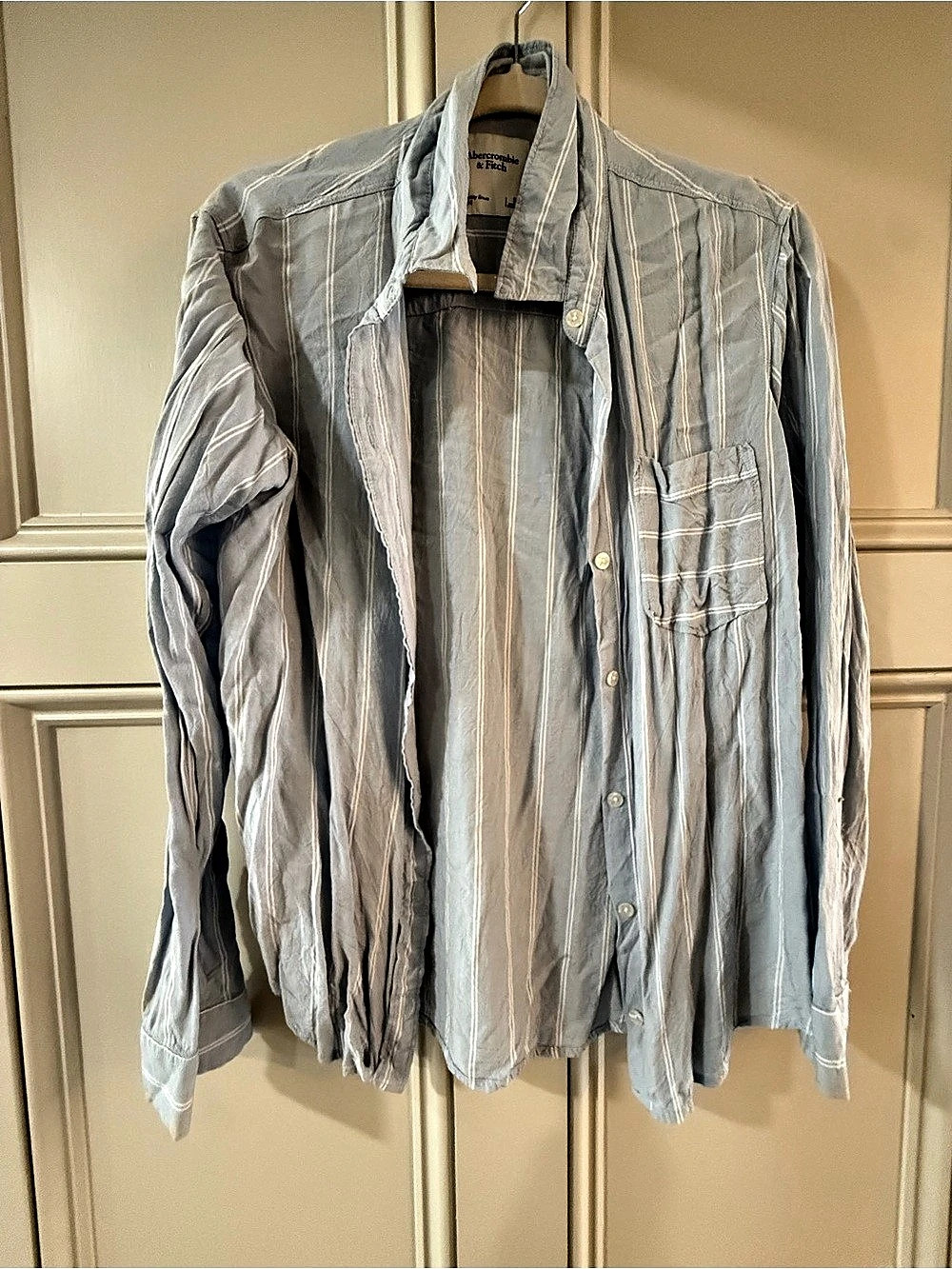 Abercrombie & Fitch Boyfriend Button-Down Shirt Striped Button Down Blue & White
